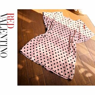 レッドヴァレンティノ(RED VALENTINO)のRED VALENTINO レッドヴァレンティノ ブラウス　トップス　イタリア(カットソー(半袖/袖なし))