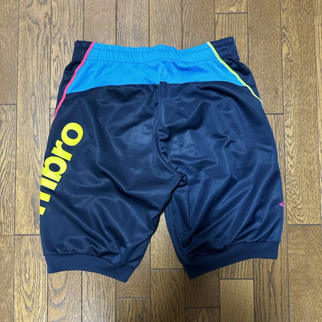 UMBRO(アンブロ)のUMBRO レディース ジャージ パンツ スポーツ/アウトドアのサッカー/フットサル(ウェア)の商品写真