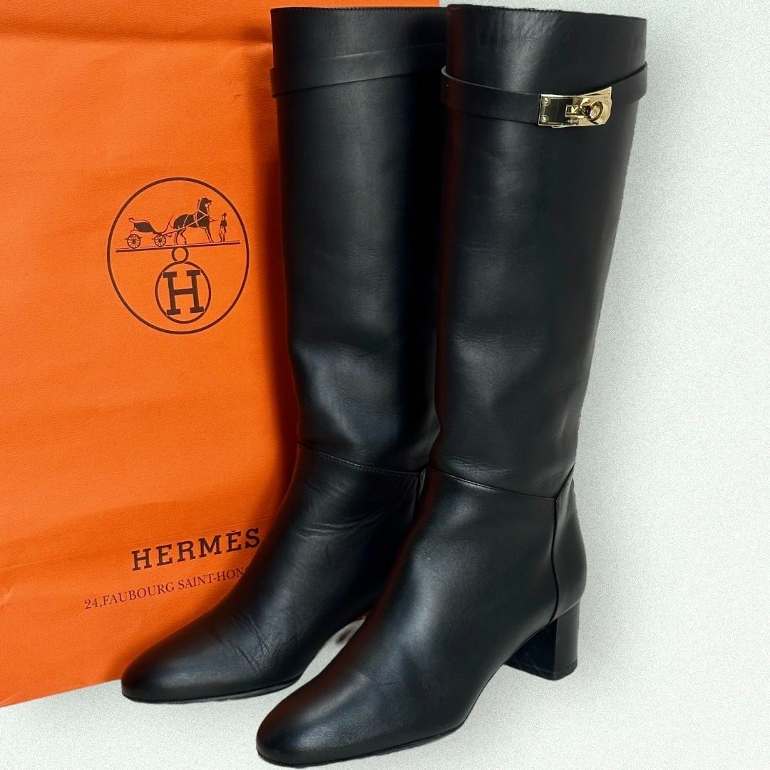 Hermes(エルメス)の美品☆人気モデル☆HERMES ストーリー ケリー金具 ロングブーツ 黒 金 レディースの靴/シューズ(ブーツ)の商品写真