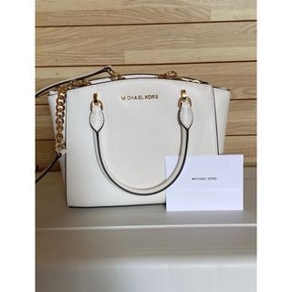 マイケルコース(Michael Kors)のマイケルコース　ショルダーバッグ　ホワイト　未使用(ショルダーバッグ)