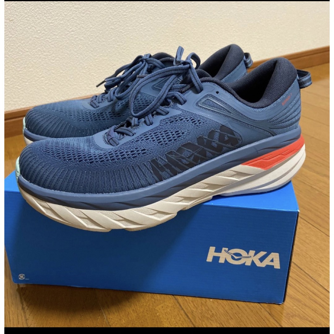 HOKA ONE ONE(ホカオネオネ)のホカオネオネbondi 26.5センチです。 メンズの靴/シューズ(スニーカー)の商品写真