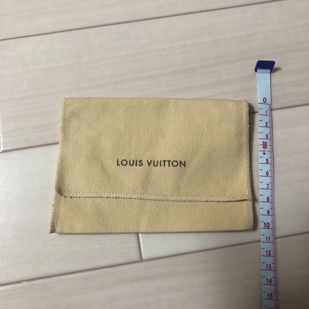 LOUIS VUITTON(ルイヴィトン)のルイヴィトン　布袋 レディースのバッグ(ショップ袋)の商品写真