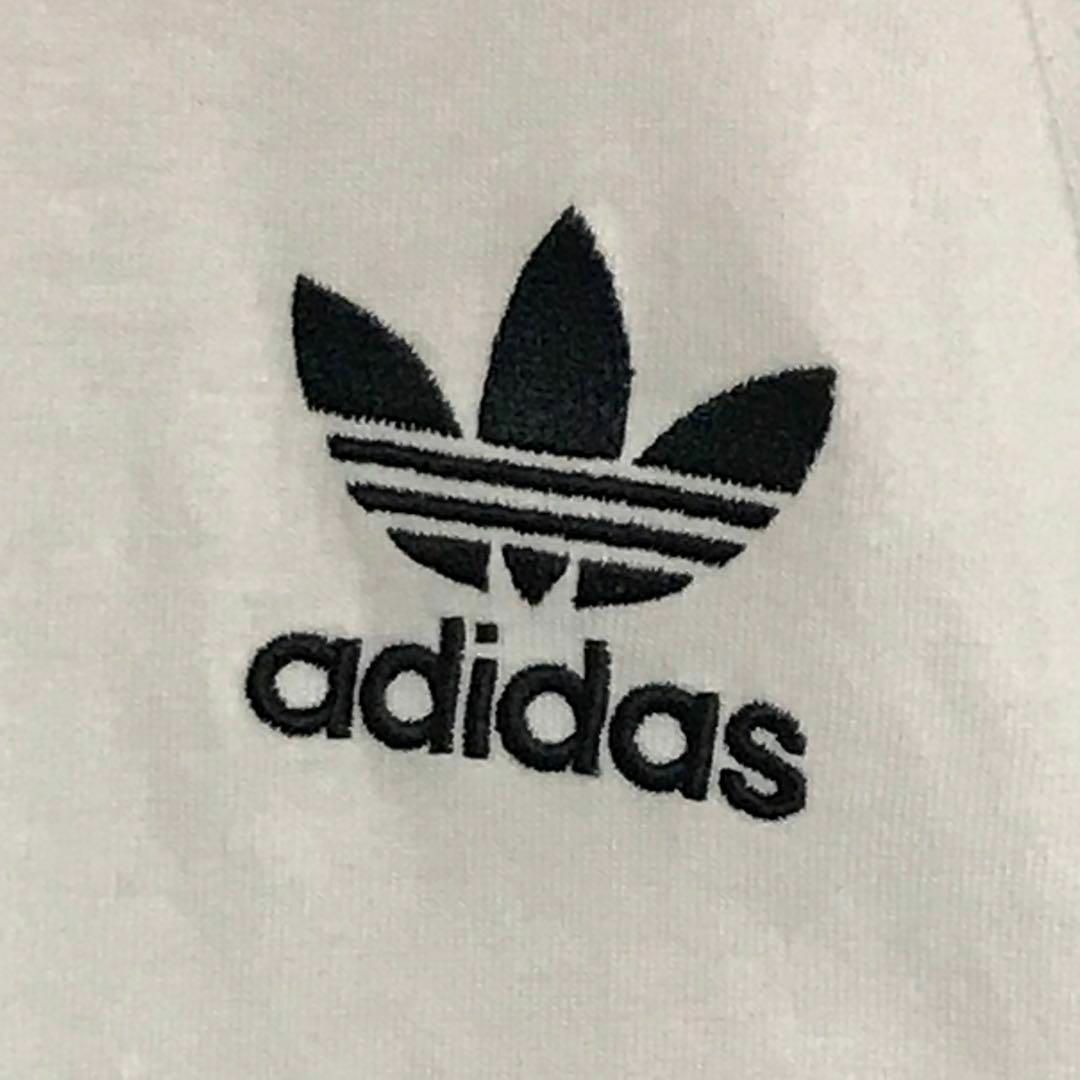 adidas(アディダス)の【人気定番】アディダス　刺繍ロゴ入り長袖Tシャツ　ネイビースリーラインK759 メンズのトップス(Tシャツ/カットソー(半袖/袖なし))の商品写真