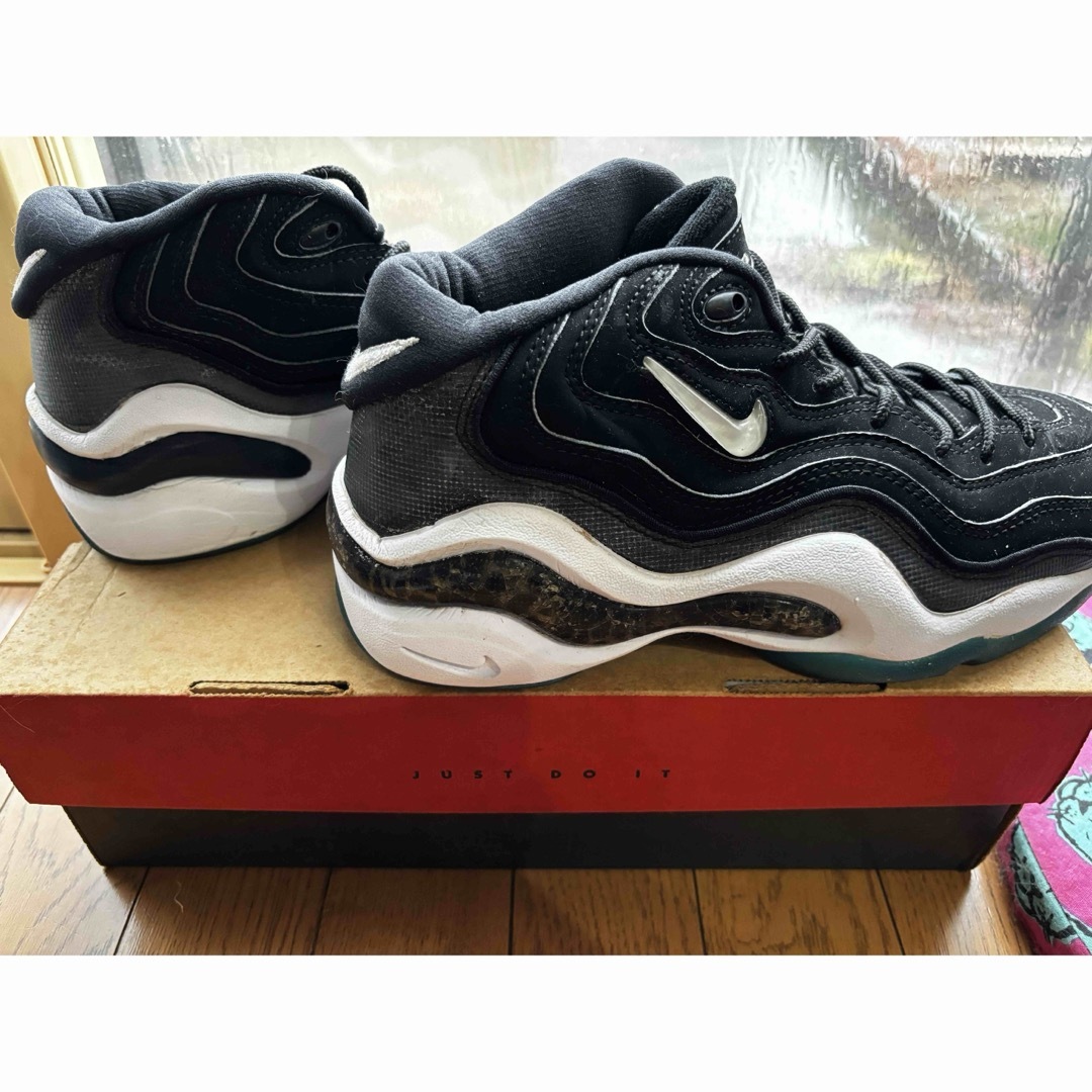 NIKE(ナイキ)の【値下げ中】NIKE Air zoom flight 96 オリジナル 27cm メンズの靴/シューズ(スニーカー)の商品写真