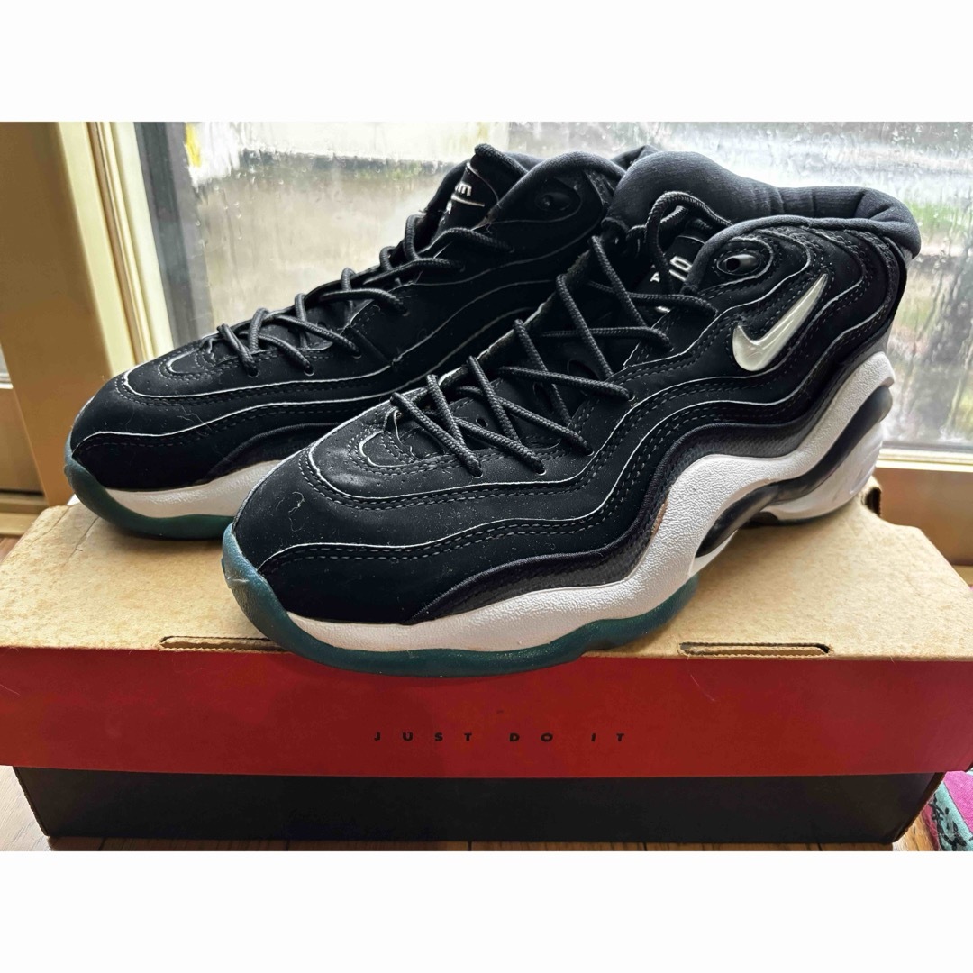 NIKE(ナイキ)の【値下げ中】NIKE Air zoom flight 96 オリジナル 27cm メンズの靴/シューズ(スニーカー)の商品写真