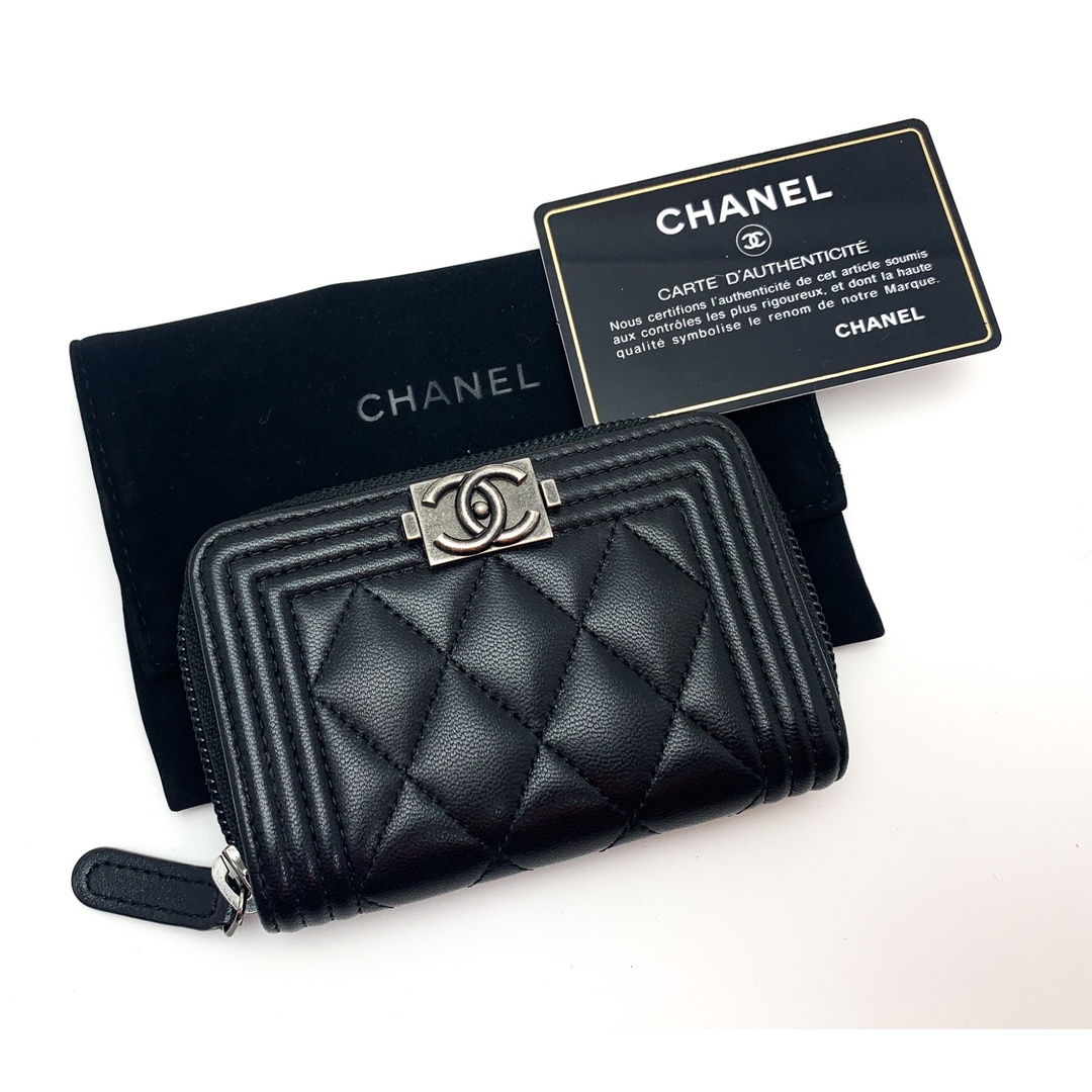 CHANEL(シャネル)のCHANEL シャネル ボーイシャネル 黒 ブラック ココマーク CCマーク ジッピーコインパース コインケース コンパクト サイフ 財布 ブランド レディースのファッション小物(財布)の商品写真