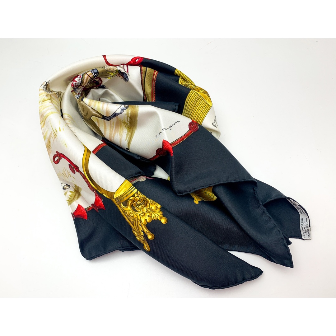 HERMES - HERMES エルメス カレ90 Pampa パンパ 大草原 犬 馬 黒 HERMES - HERMES エルメス カレ90 Pampa パンパ 大草原 犬 馬 黒