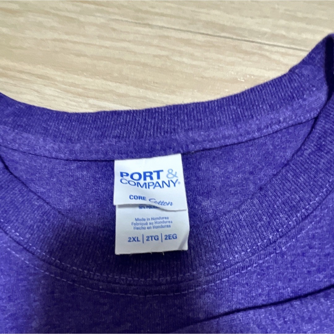 USA古着　Tシャツ　XXLサイズ　パープル　紫　プリント　ロゴ　オーバーサイズ メンズのトップス(Tシャツ/カットソー(半袖/袖なし))の商品写真