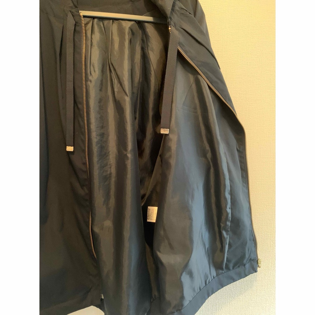 星玲奈 ジャケット ネイビー LLサイズ レディースのジャケット/アウター(ナイロンジャケット)の商品写真