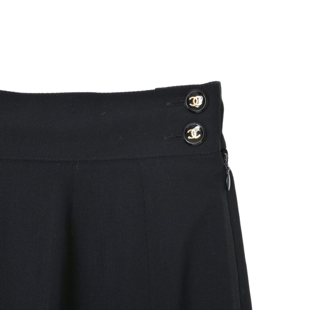 CHANEL(シャネル)のCHANEL ココボタン2つ付き  ウール スカート レディースのスカート(ひざ丈スカート)の商品写真