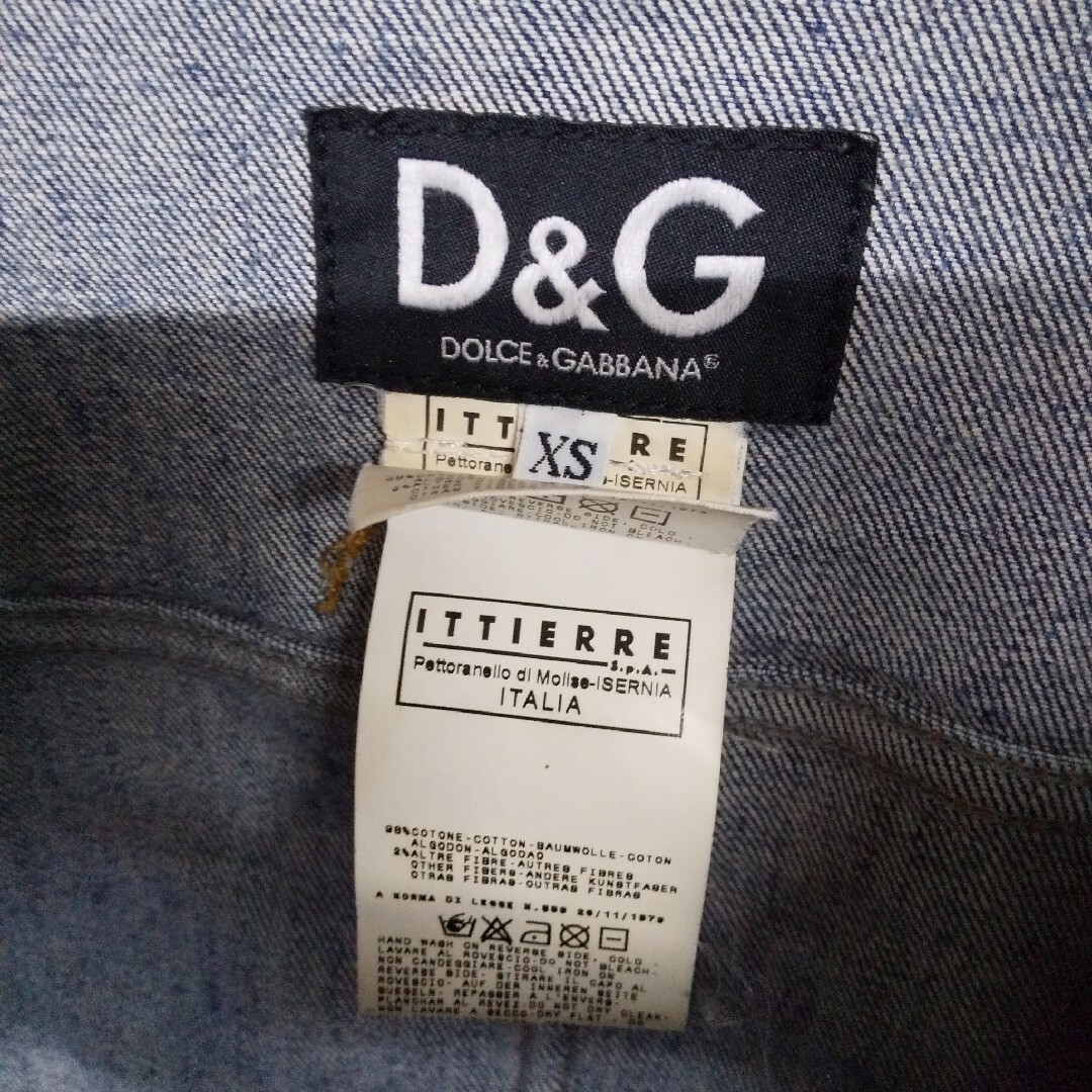 DOLCE&GABBANA(ドルチェアンドガッバーナ)のDOLCE&GABBANA【XS】D&Gロゴ Gジャン レディースのジャケット/アウター(Gジャン/デニムジャケット)の商品写真