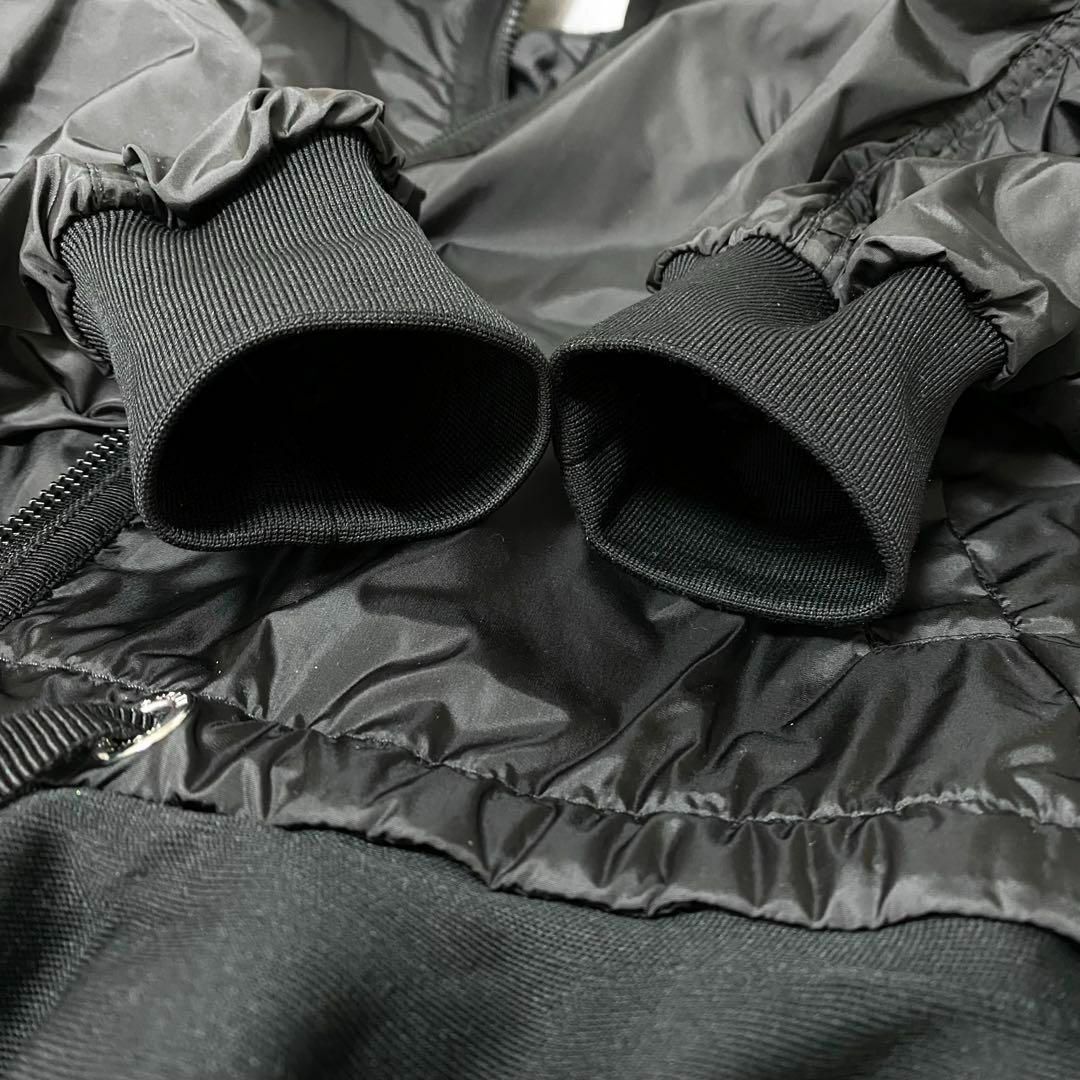 MONCLER(モンクレール)のMONCLER / PHARILLONS ナイロンジャケット フリル ブラック レディースのジャケット/アウター(ナイロンジャケット)の商品写真
