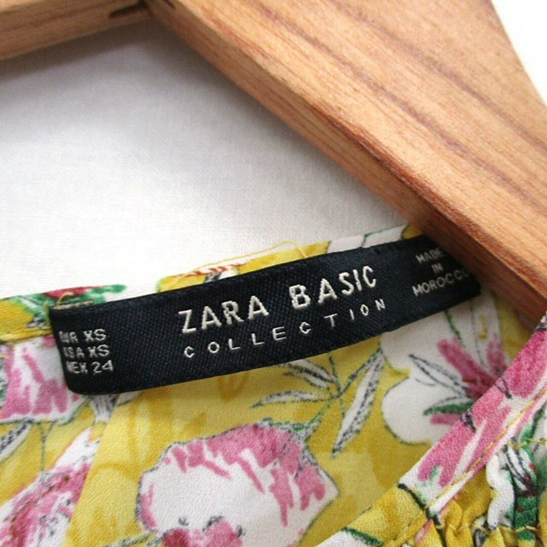 ザラ ベーシック ブラウス シャツ ノースリーブ シャーリング 花柄 XS レディースのトップス(シャツ/ブラウス(半袖/袖なし))の商品写真