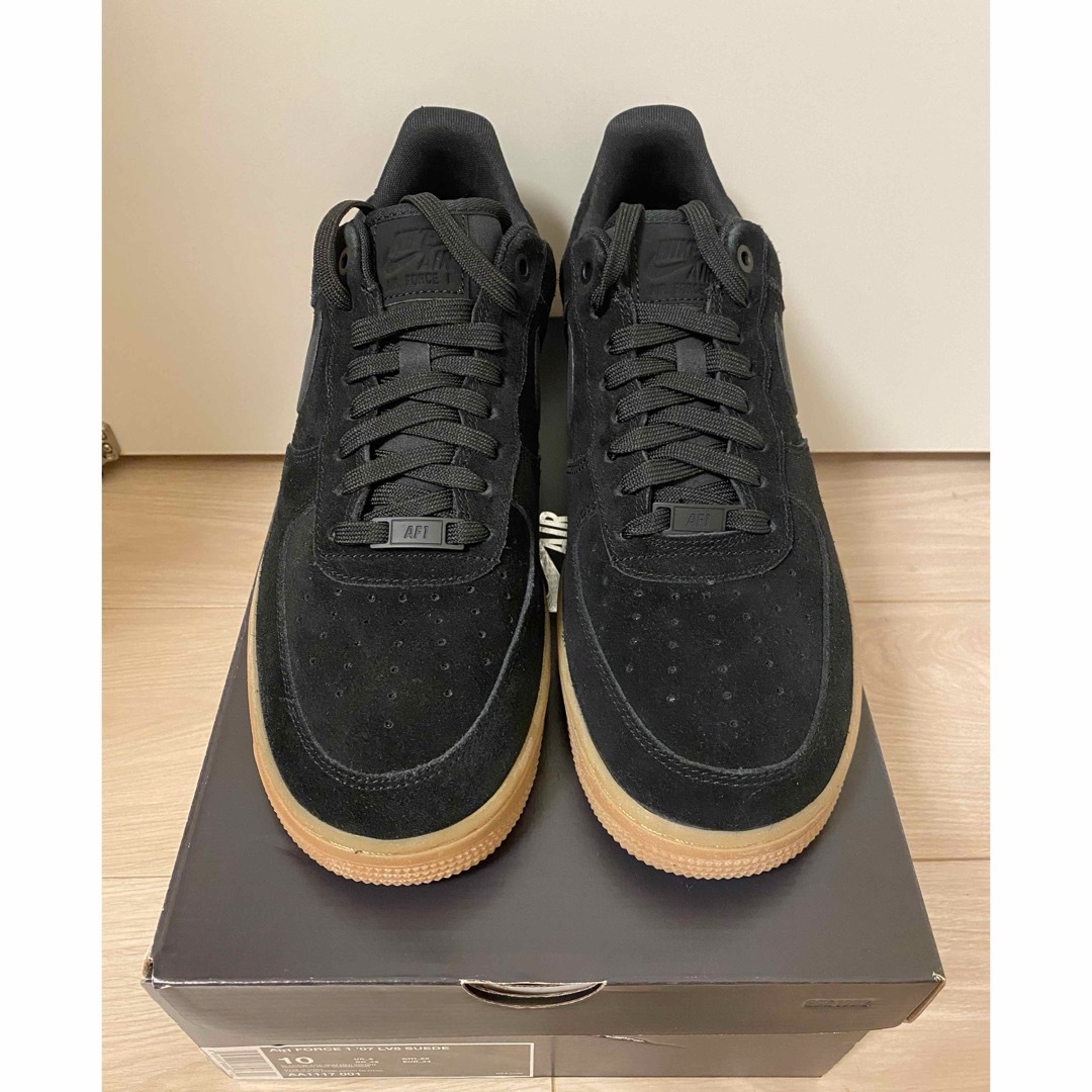 NIKE(ナイキ)の【完売品】NIKE AIR FORCE 1 '07 LV8 SUEDE BLK メンズの靴/シューズ(スニーカー)の商品写真