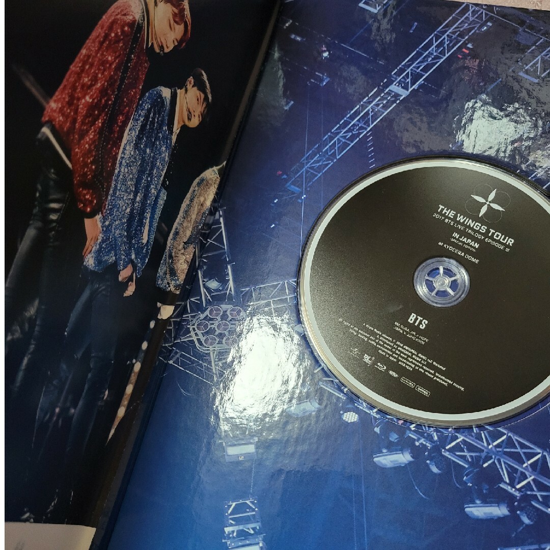 防弾少年団(BTS)(ボウダンショウネンダン)の2017　BTS　LIVE　TRILOGY　EPISODE　III　THE　WI エンタメ/ホビーのDVD/ブルーレイ(ミュージック)の商品写真