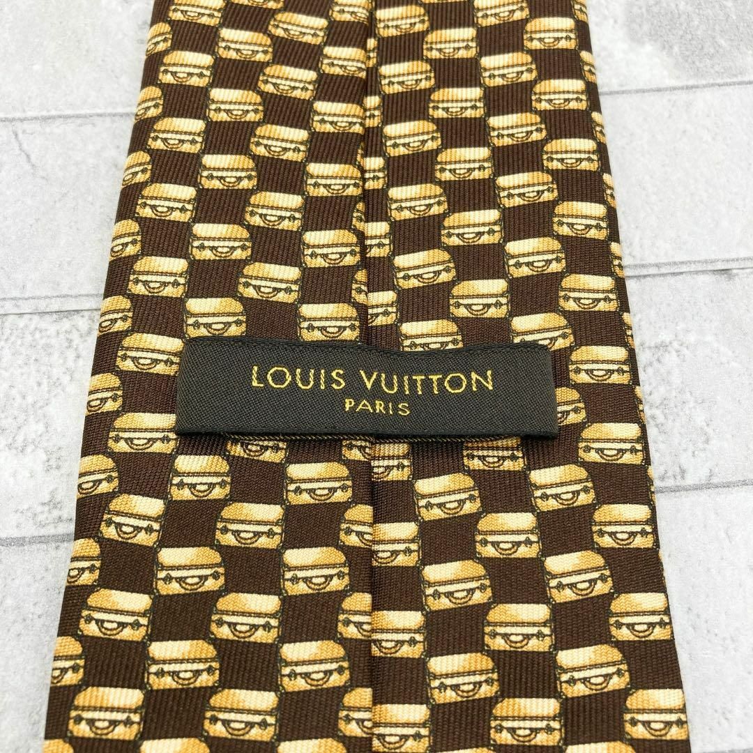 LOUIS VUITTON(ルイヴィトン)のルイヴィトン　ネクタイ　 シルク　総柄　レギュラータイ　ブラウン　ゴールド メンズのファッション小物(ネクタイ)の商品写真