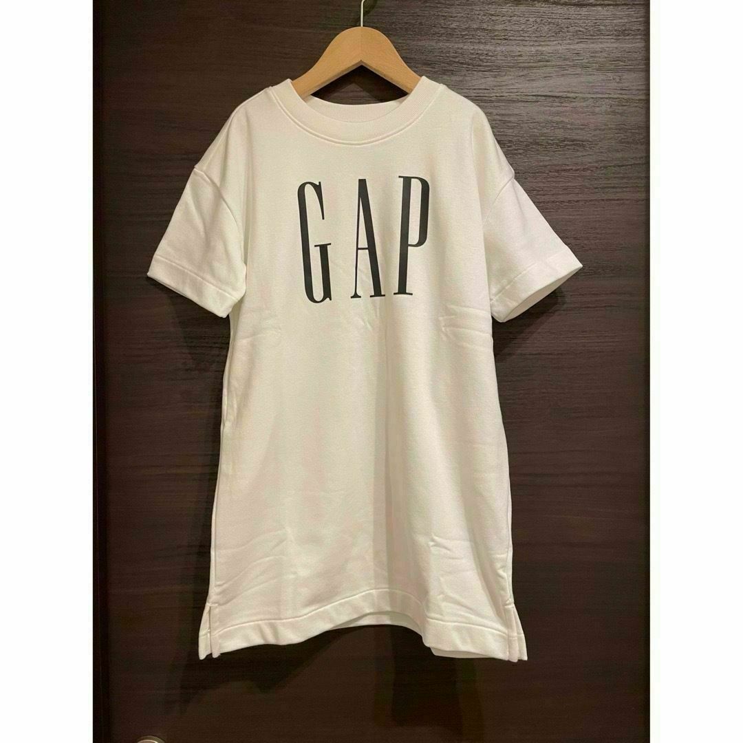 GAP Kids(ギャップキッズ)のGAPガールズ✨Tシャツワンピース✨新品タグ付き110 キッズ/ベビー/マタニティのキッズ服女の子用(90cm~)(ワンピース)の商品写真