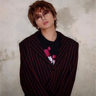 西島隆弘　Nissy 着用　バレンシアガ　ジャケット