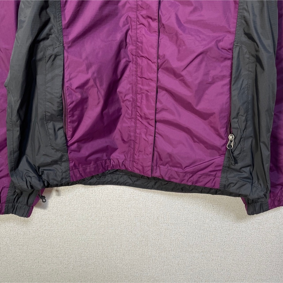 THE NORTH FACE(ザノースフェイス)の【ノースフェイス】マウンテンパーカー　紫パープル刺繍　US規格　ワンポイント2R レディースのジャケット/アウター(その他)の商品写真