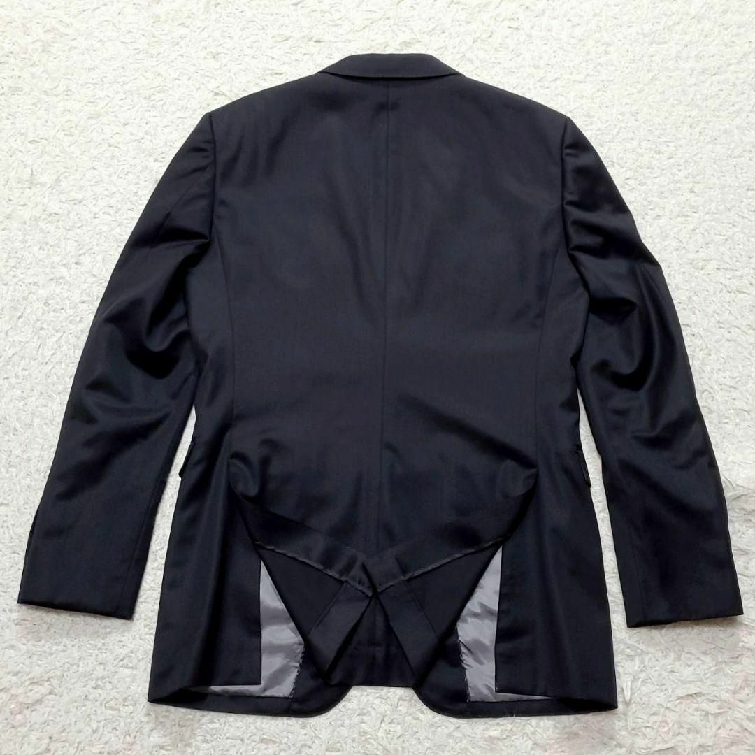 BURBERRY BLACK LABEL(バーバリーブラックレーベル)の極美品 XL バーバリーブラックレーベル 背抜き 羊毛3Pスーツ 黒 水牛ボタン メンズのスーツ(セットアップ)の商品写真
