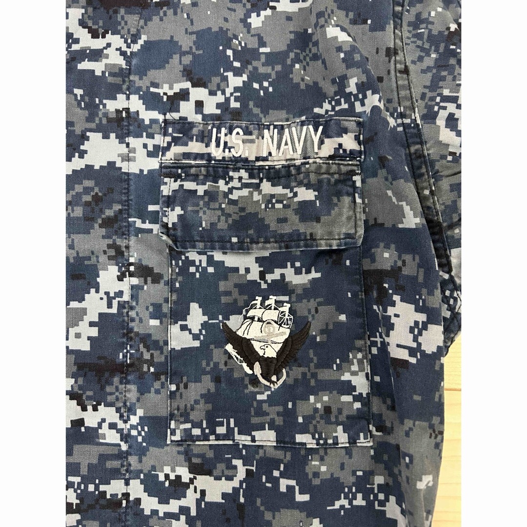 ＵＳNAVYミリタリーデジタルカモジャケット古着サバゲー作業服ＵＳＥＤ品米軍実物 メンズのジャケット/アウター(ミリタリージャケット)の商品写真