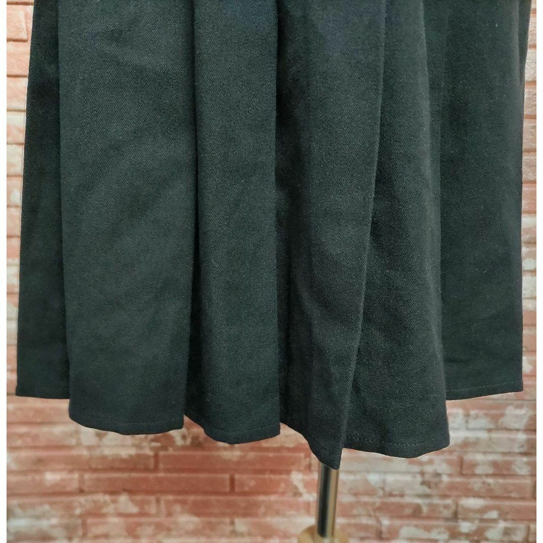 EMSEXCITE(エムズエキサイト)のエムズ エキサイト プリーツスカート 黒 フリーサイズ レディースのスカート(ミニスカート)の商品写真