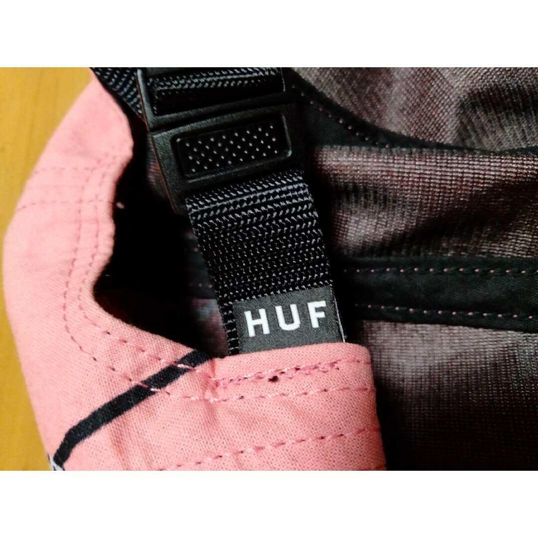 HUF(ハフ)の【№553】✨HUF キャップ 1986 ボックスロゴ  5パネル メンズの帽子(キャップ)の商品写真