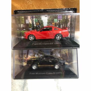 フォード(Ford)のFord mustang 1/43 2台セット(ミニカー)