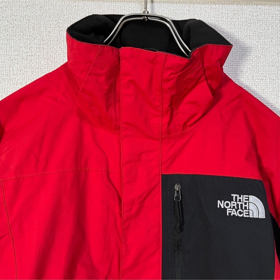 THE NORTH FACE(ザノースフェイス)の【ノースフェイス】マウンテンパーカー　赤黒ブラック刺繍　US規格　ハイベント2R メンズのジャケット/アウター(マウンテンパーカー)の商品写真