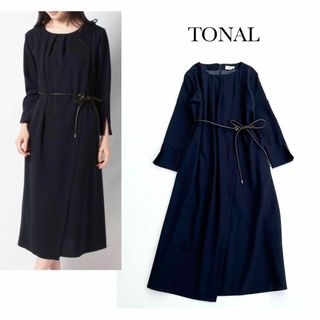 トーナル(TONAL)のトーナル＊MULTIハトメウエストマークワンピース　タック　ネイビー　長袖　38(ひざ丈ワンピース)