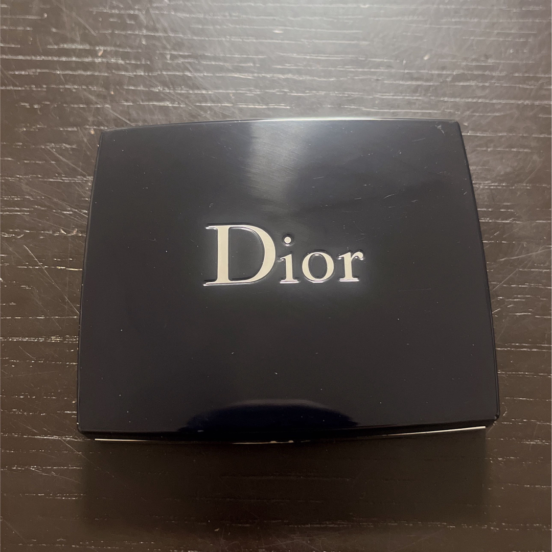 Dior(ディオール)のDior サンククルールクチュール ソフトカシミア コスメ/美容のベースメイク/化粧品(アイシャドウ)の商品写真