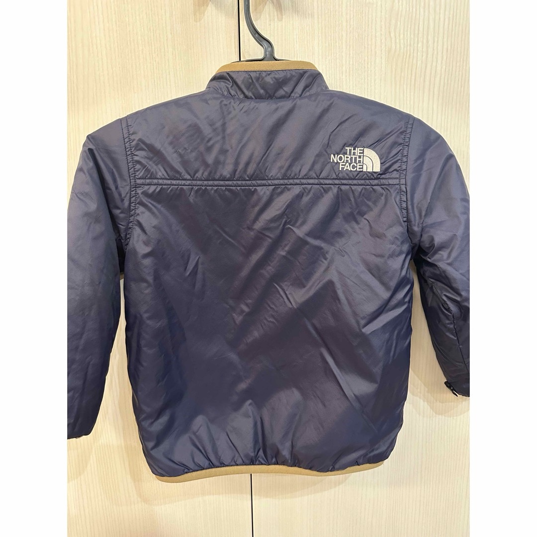 THE NORTH FACE(ザノースフェイス)のノースフェイス　キッズ　アウター110cm リバーシブル キッズ/ベビー/マタニティのキッズ服男の子用(90cm~)(ジャケット/上着)の商品写真