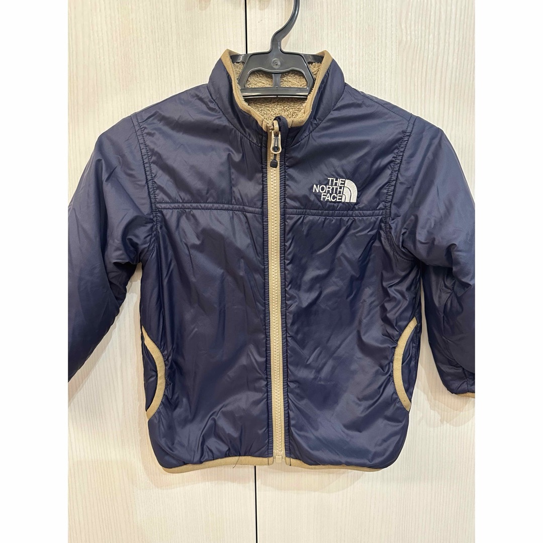 THE NORTH FACE(ザノースフェイス)のノースフェイス　キッズ　アウター110cm リバーシブル キッズ/ベビー/マタニティのキッズ服男の子用(90cm~)(ジャケット/上着)の商品写真