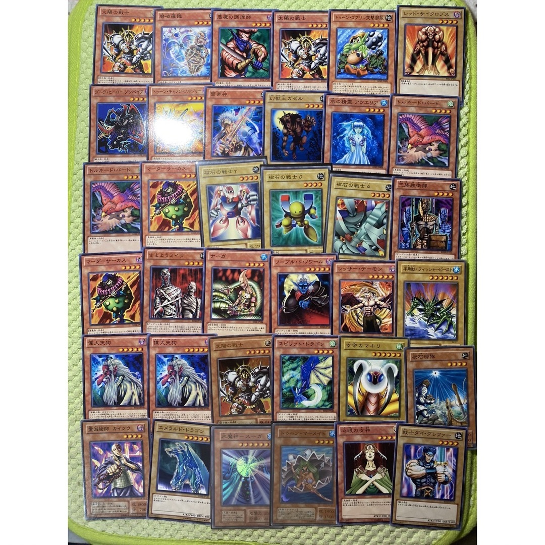 遊戯王(ユウギオウ)の遊戯王カード　223枚 エンタメ/ホビーのトレーディングカード(その他)の商品写真