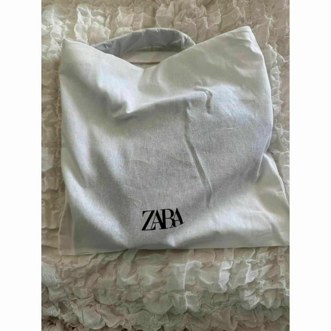 ZARA(ザラ)の新品未開封★ZARA フラップ ミニマル ショルダーバッグ レディースのバッグ(ショルダーバッグ)の商品写真