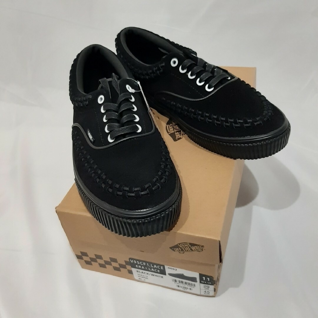 VANS(ヴァンズ)の新品未使用　VANS バンズ　エラ　ERA インターレース　28.5ブラック メンズの靴/シューズ(スニーカー)の商品写真