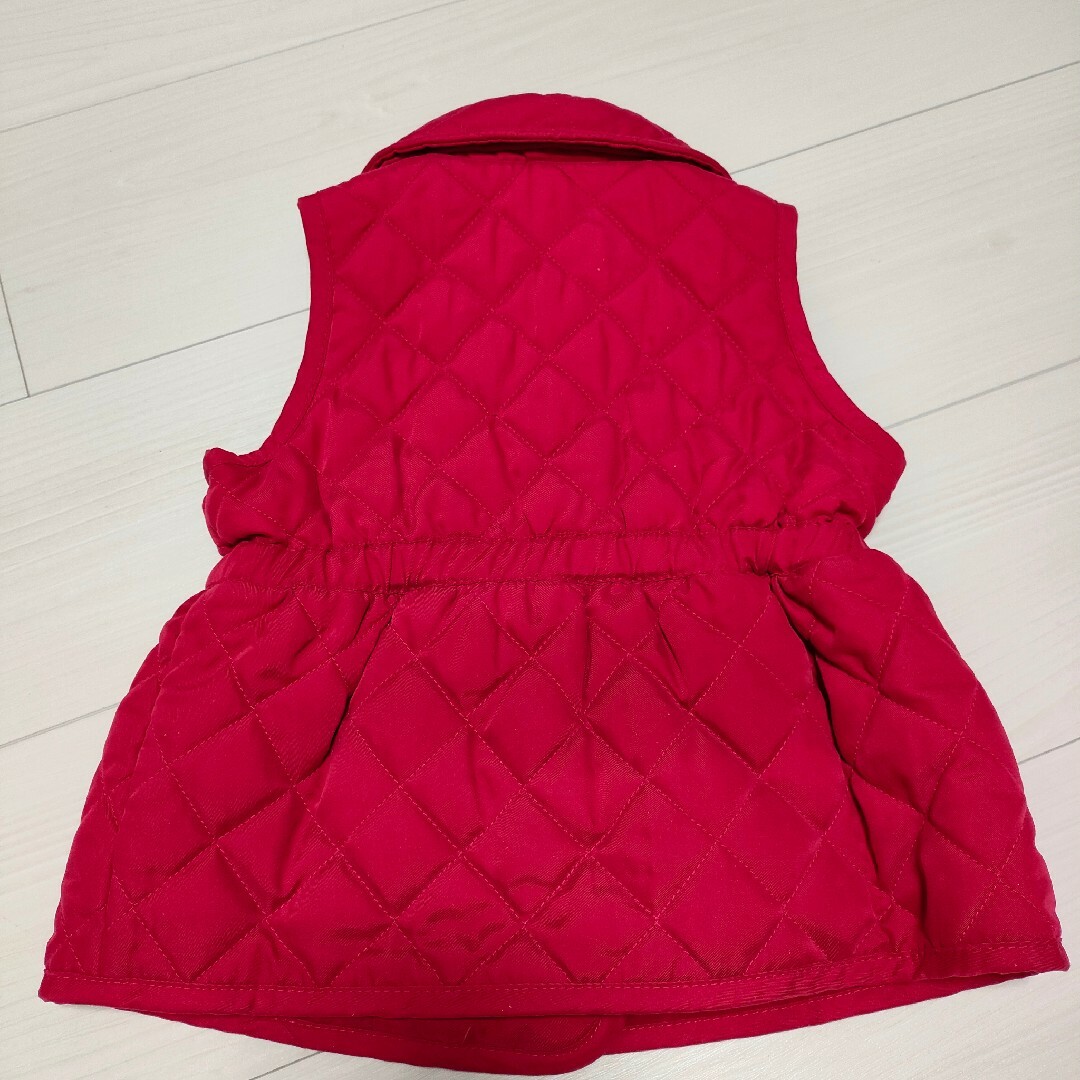 babyGAP(ベビーギャップ)のbaby GAP ベストダウン キッズ/ベビー/マタニティのベビー服(~85cm)(ジャケット/コート)の商品写真