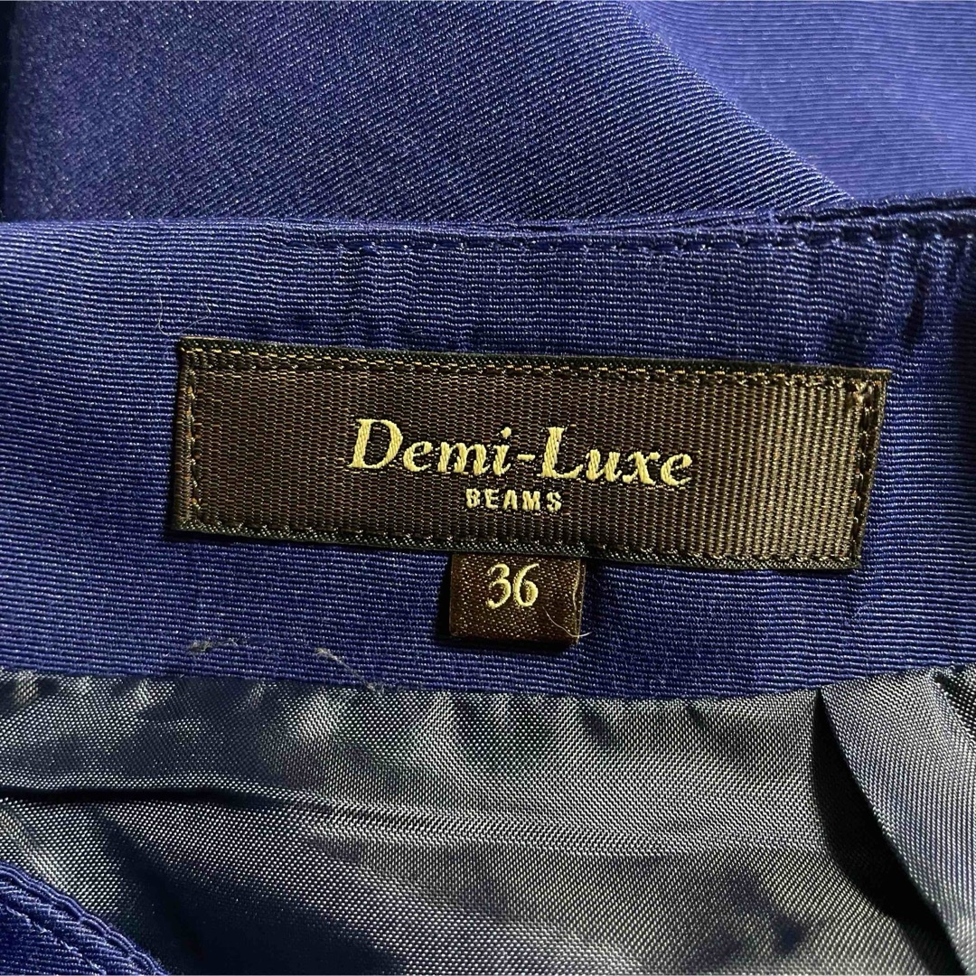 Demi-Luxe BEAMS(デミルクスビームス)の【美品】Demi-Luxe BEAMS 膝丈 変形タック タイトスカート  レディースのスカート(ひざ丈スカート)の商品写真