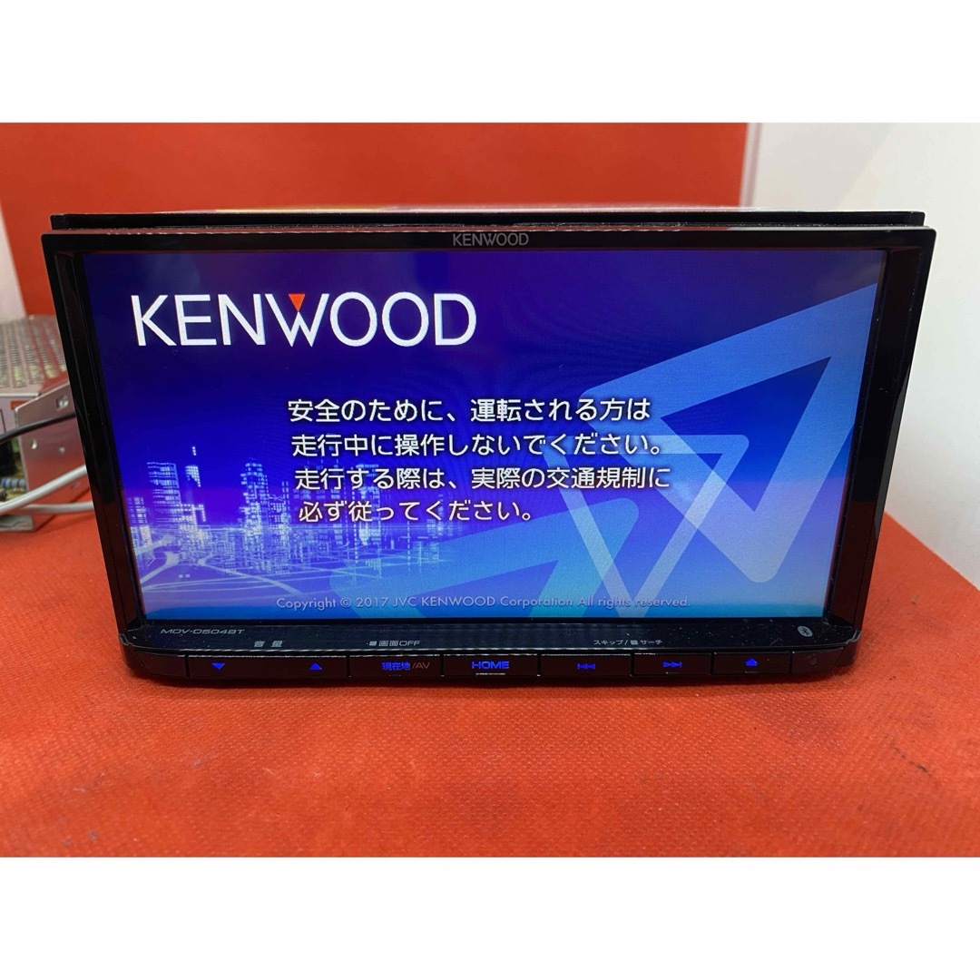 KENWOOD(ケンウッド)のKENWOOD 2024春地図　MDV-D504BT新品パーツ＋新品バックカメラ 自動車/バイクの自動車(カーナビ/カーテレビ)の商品写真