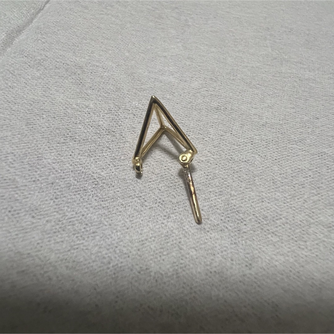 Shihara K18 トライアングルピアス pierce とどい 10 Shihara K18 トライアングルピアス pierce とどい 10