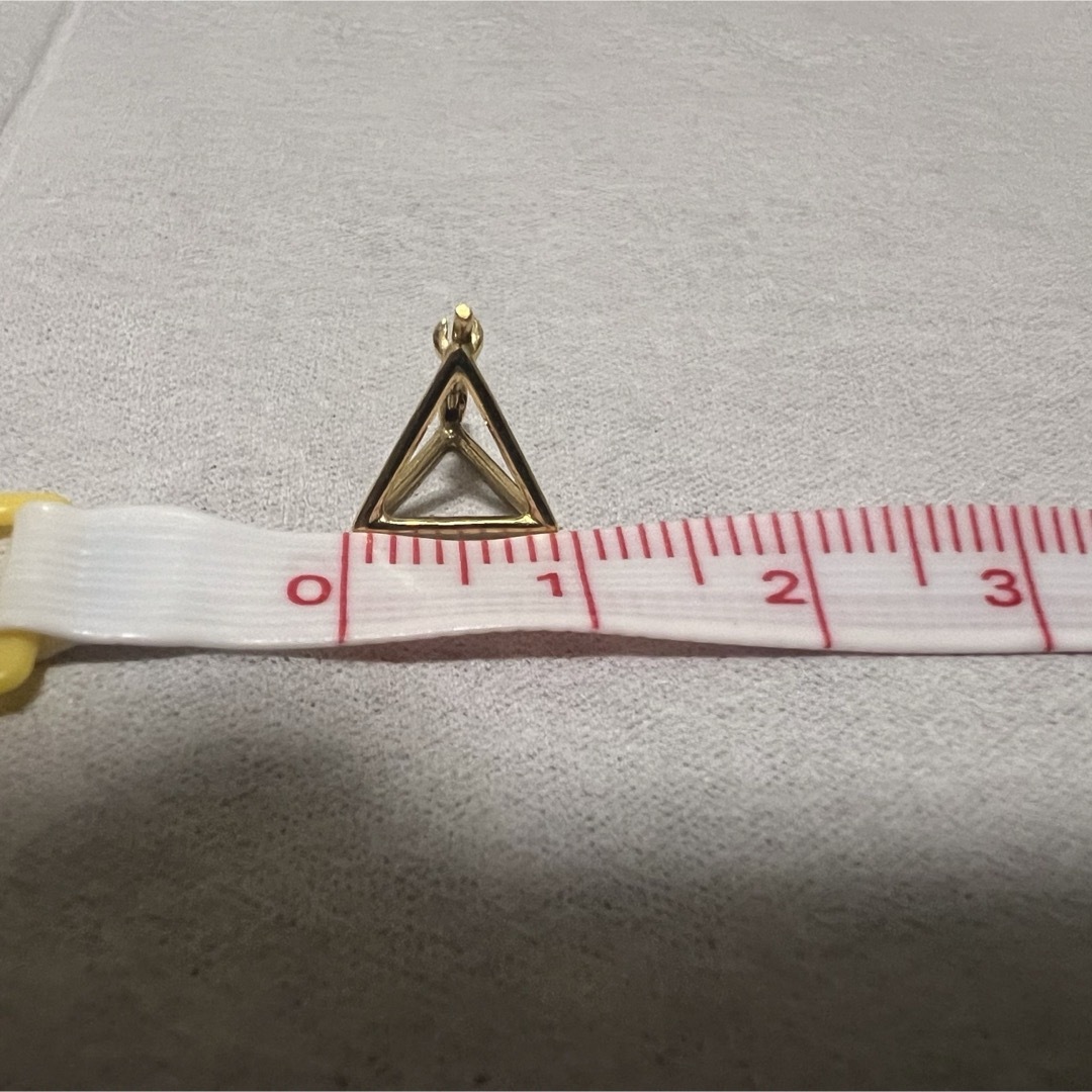 Shihara Triangle Pierce 10 k18 Shihara Triangle Pierce 10 k18