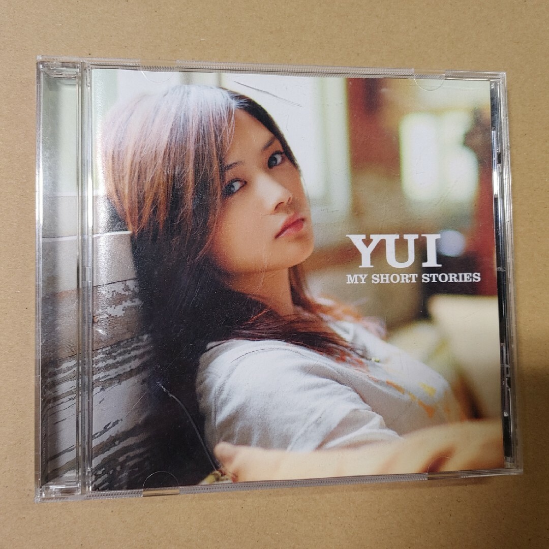 SONY(ソニー)のYUI MY SHORT STORIES CD　ユイ　ベストアルバム　BEST エンタメ/ホビーのCD(ポップス/ロック(邦楽))の商品写真