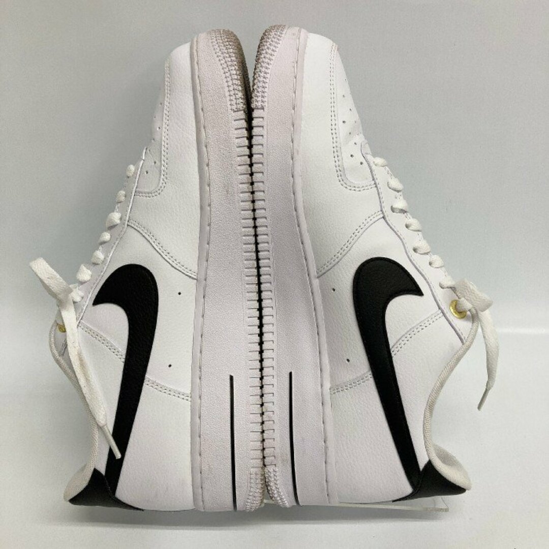 NIKE(ナイキ)の★NIKE ナイキ AIR FORCE 1 ’07 LV8 エアフォース1ロー  DQ7658-100 ホワイト×ブラック Size28cm メンズの靴/シューズ(スニーカー)の商品写真