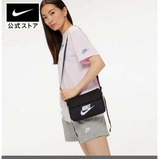 NIKE - NIKE 美品　ナイキ　ウィメンズNSWレベルクロスボディ　ショルダーバッグ