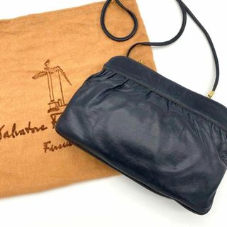 サルヴァトーレフェラガモ(Salvatore Ferragamo)の【良品】フェラガモ　2way ショルダーバッグ　ポーチ　バッグ　ネイビー　レザー(ショルダーバッグ)