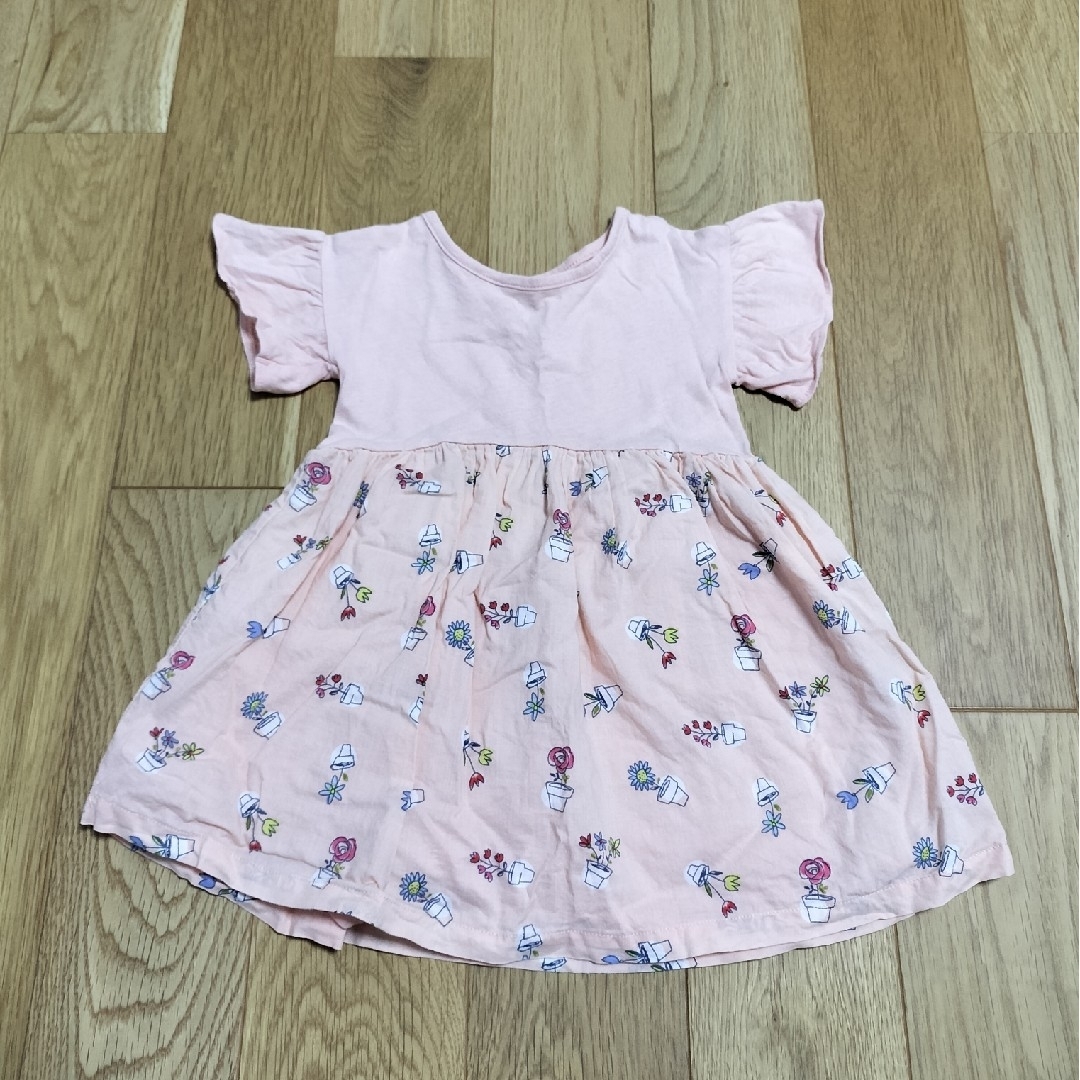 babyGAP(ベビーギャップ)のbabyGAP　ワンピース　80cm　ピンク キッズ/ベビー/マタニティのベビー服(~85cm)(ワンピース)の商品写真