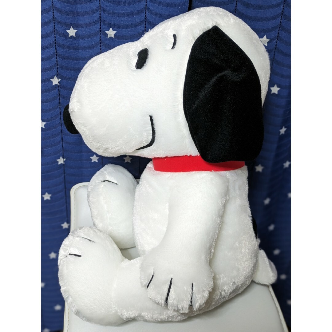 SNOOPY(スヌーピー)のスヌーピー　グランデぬいぐるみ　おすわり エンタメ/ホビーのおもちゃ/ぬいぐるみ(キャラクターグッズ)の商品写真