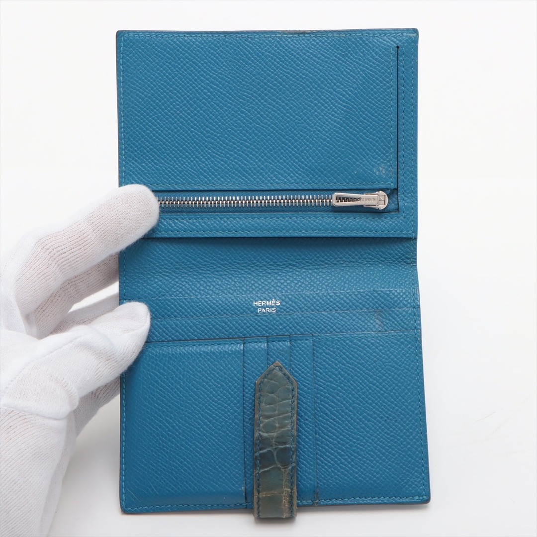 Hermes(エルメス)のエルメス ベアンコンパクト ヴォーエプソン  ブルー レディース コンパク レディースのファッション小物(財布)の商品写真
