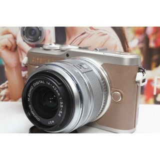 オリンパス(OLYMPUS)の❤️超人気最新モデル❤️OLYMPUS PEN E-PL10 ブラウン(ミラーレス一眼)