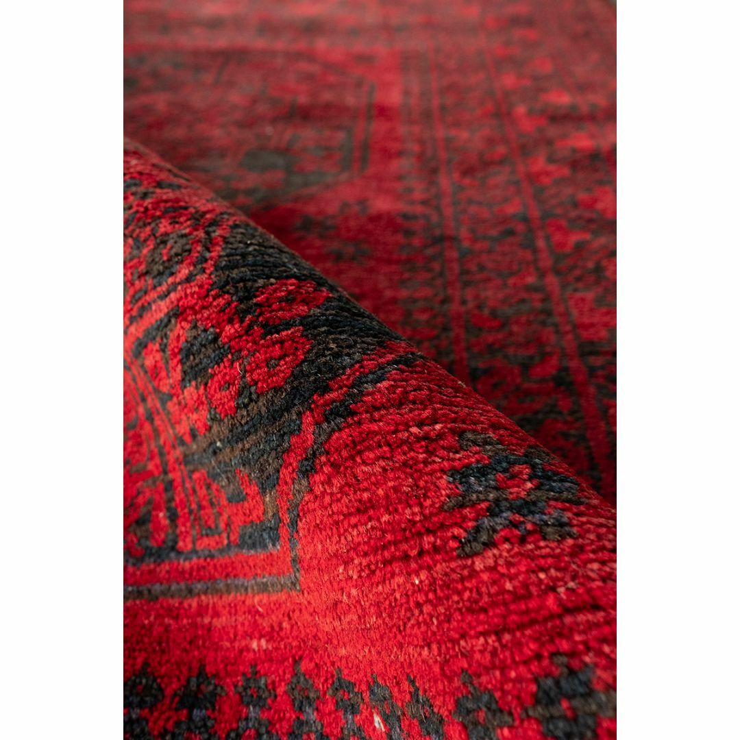 IDEE(イデー)の114 x 80cm　トライバルラグ トルクメン 絨毯 手織　アフガン　バルーチ インテリア/住まい/日用品のラグ/カーペット/マット(ラグ)の商品写真